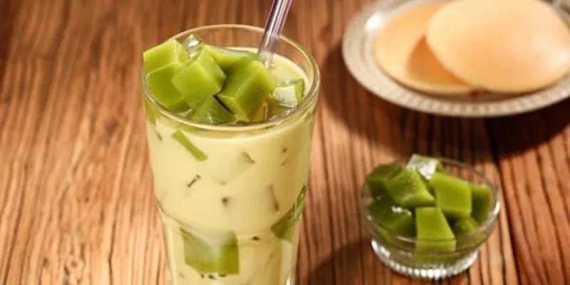 Matcha trà sữa và thạch trà xanh